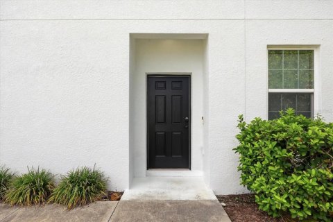 Townhouse in Sarasota, Florida 3 bedrooms, 159.42 sq.m. № 2207411 - photo 28