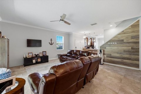 Townhouse in Sarasota, Florida 3 bedrooms, 159.42 sq.m. № 2207411 - photo 7