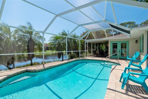 House in Bradenton, Florida 3 bedrooms, 180.79 sq.m. № 2232137 - photo 4