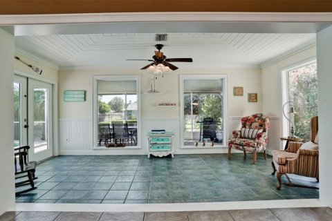 House in Bradenton, Florida 3 bedrooms, 180.79 sq.m. № 2232137 - photo 10