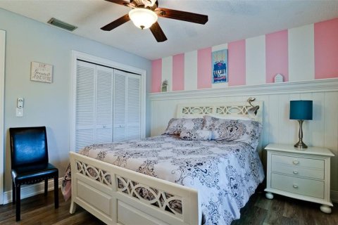 House in Bradenton, Florida 3 bedrooms, 180.79 sq.m. № 2232137 - photo 23