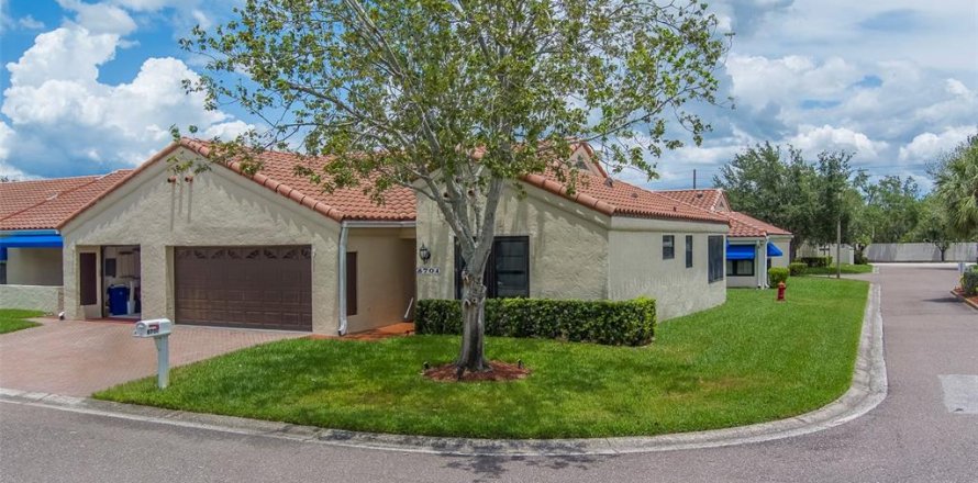 Casa en Pinellas Park, Florida 2 dormitorios, 117.52 m2 № 1784564
