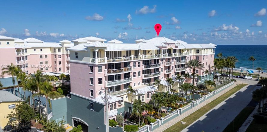 Кондоминиум с 3 спальнями в Дирфилд-Бич, Флорида № 2029066