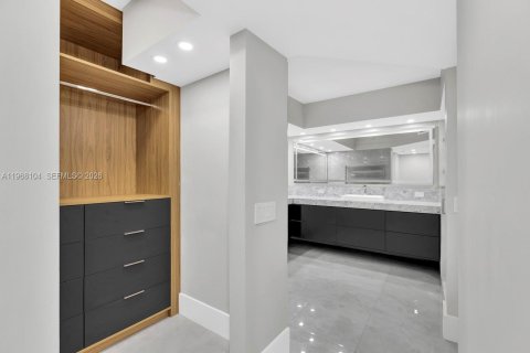 Купить кондоминиум в Дирфилд-Бич, Флорида 3 спальни, 191.01м2, № 2029066 - фото 27