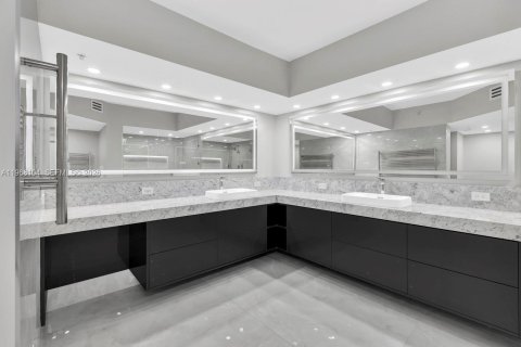 Купить кондоминиум в Дирфилд-Бич, Флорида 3 спальни, 191.01м2, № 2029066 - фото 23