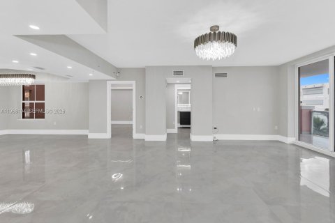 Купить кондоминиум в Дирфилд-Бич, Флорида 3 спальни, 191.01м2, № 2029066 - фото 18