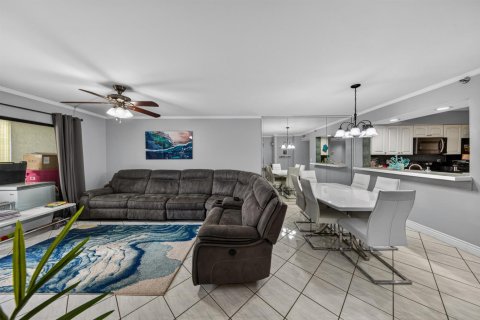 Copropriété à louer à Pompano Beach, Floride: 2 chambres, 129.97 m2 № 2190935 - photo 15