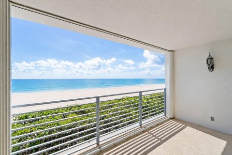 Condo in Juno Beach, Florida, 2 bedrooms  № 2086979 - photo 4
