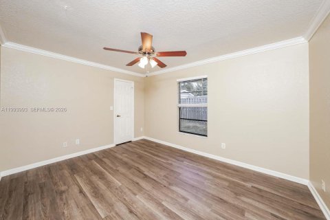 Villa ou maison à louer à Wellington, Floride: 3 chambres, 177.44 m2 № 2055709 - photo 9