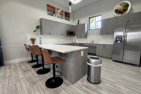 Touwnhouse à vendre à Homestead, Floride: 3 chambres, 129.41 m2 № 1928966 - photo 16