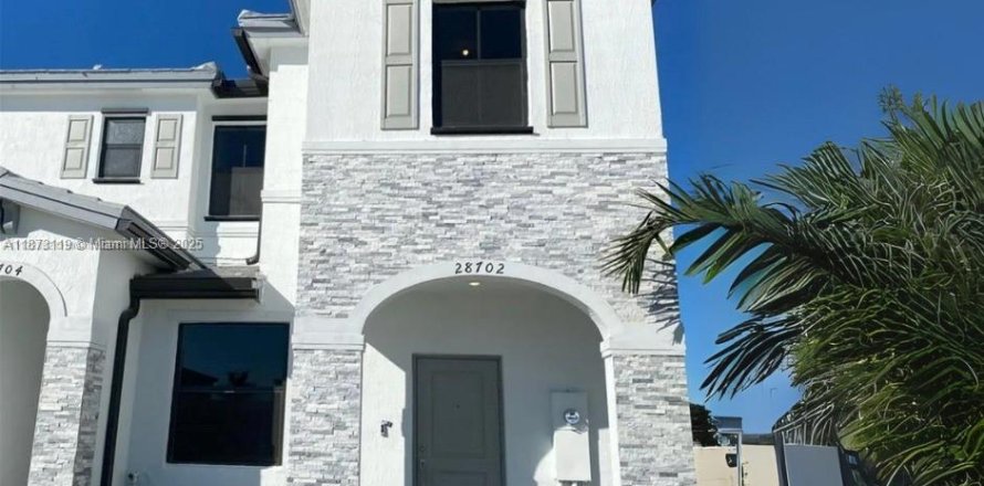 Touwnhouse à Homestead, Floride 3 chambres, 129.41 m2 № 1928966