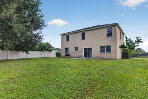 Casa en venta en Port St. Lucie, Florida, 4 dormitorios, 200.85 m2 № 2424506 - foto 5