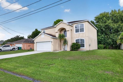 Casa en venta en Port St. Lucie, Florida, 4 dormitorios, 200.85 m2 № 2424506 - foto 2