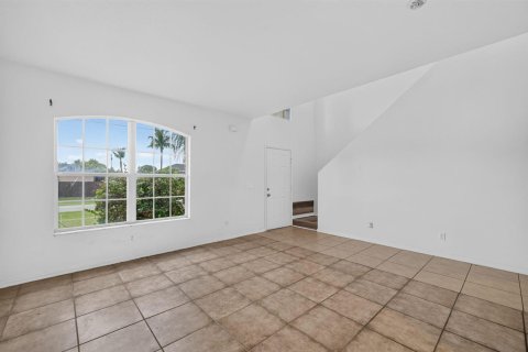 Casa en venta en Port St. Lucie, Florida, 4 dormitorios, 200.85 m2 № 2424506 - foto 11