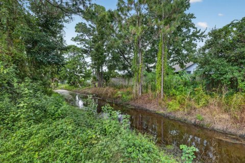 Casa en venta en Port St. Lucie, Florida, 4 dormitorios, 200.85 m2 № 2424506 - foto 6
