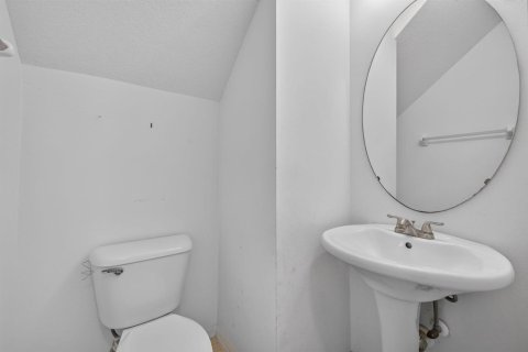 Casa en venta en Port St. Lucie, Florida, 4 dormitorios, 200.85 m2 № 2424506 - foto 17
