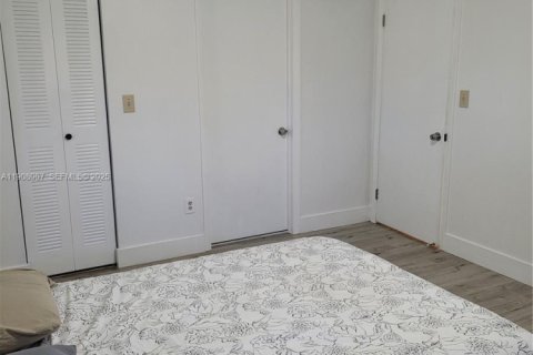 Condominio en venta en Tamarac, Florida, 2 dormitorios, 77.11 m2 № 1988446 - foto 19