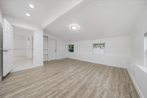 Купить виллу или дом в Холливуд, Флорида 3 спальни, 128.58м2, № 1986967 - фото 22