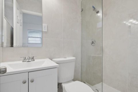 Купить виллу или дом в Холливуд, Флорида 3 спальни, 128.58м2, № 1986967 - фото 20