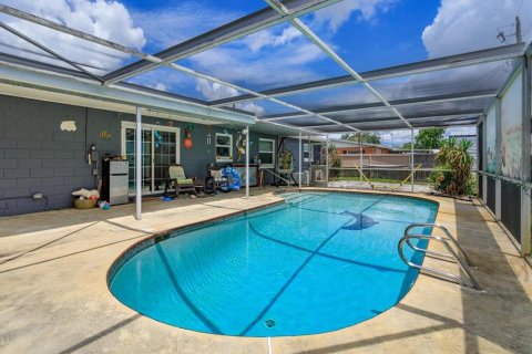 Villa ou maison à vendre à Titusville, Floride: 3 chambres, 131.83 m2 № 2305163 - photo 22