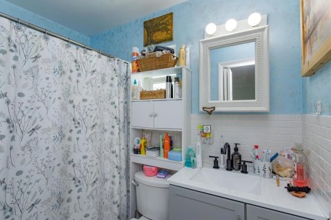 Villa ou maison à vendre à Titusville, Floride: 3 chambres, 131.83 m2 № 2305163 - photo 14