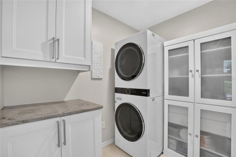 Villa ou maison à vendre à Tampa, Floride: 3 chambres, 182.55 m2 № 2342591 - photo 20
