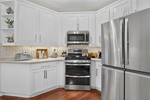 Villa ou maison à vendre à Tampa, Floride: 3 chambres, 182.55 m2 № 2342591 - photo 14