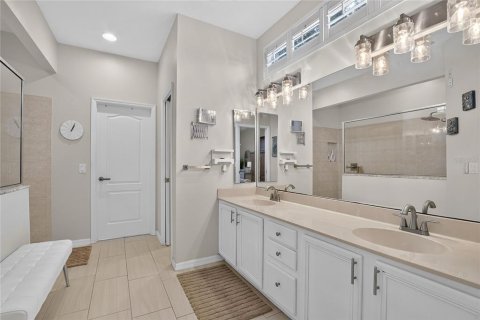 Villa ou maison à vendre à Tampa, Floride: 3 chambres, 182.55 m2 № 2342591 - photo 25
