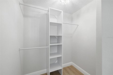 Купить виллу или дом в Палм-Харбор, Флорида 8 комнат, 131.18м2, № 2099881 - фото 16