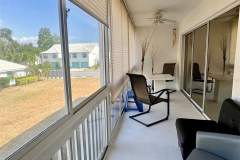 Condo in Bradenton, Florida, 2 bedrooms  № 1108860 - photo 8