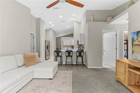 Casa en alquiler en Ruskin, Florida, 3 dormitorios, 130.06 m2 № 1913049 - foto 11