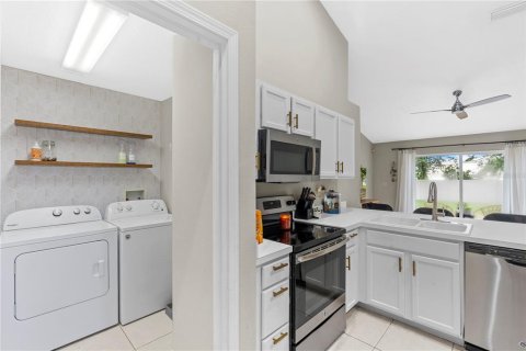 Casa en alquiler en Ruskin, Florida, 3 dormitorios, 130.06 m2 № 1913049 - foto 9