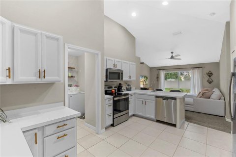 Casa en alquiler en Ruskin, Florida, 3 dormitorios, 130.06 m2 № 1913049 - foto 7