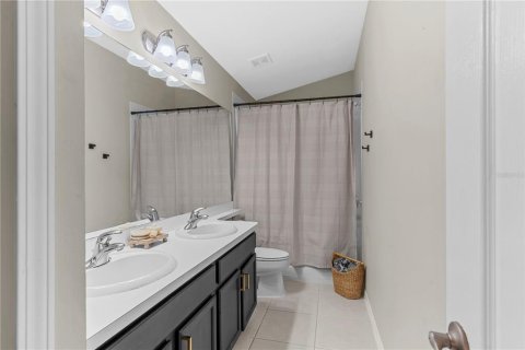 Casa en alquiler en Ruskin, Florida, 3 dormitorios, 130.06 m2 № 1913049 - foto 13