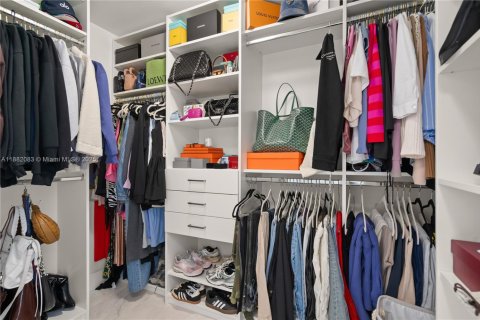 Condominio en venta en Miami, Florida, 1 dormitorio, 82.5 m2 № 1931762 - foto 22