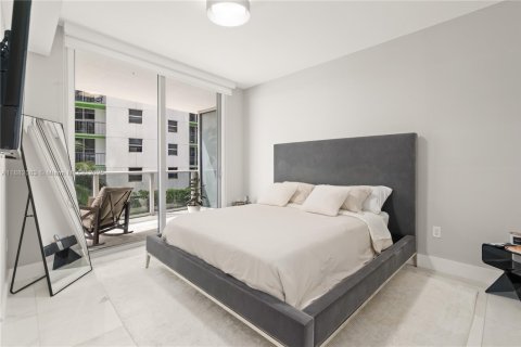 Condominio en venta en Miami, Florida, 1 dormitorio, 82.5 m2 № 1931762 - foto 18