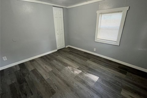 House in Lakeland, Florida 2 bedrooms, 81.75 sq.m. № 2391305 - photo 8