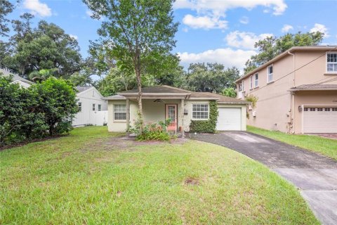 Villa ou maison à vendre à Orlando, Floride: 2 chambres, 66.43 m2 № 2410387 - photo 18