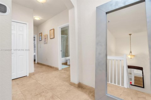 Touwnhouse à vendre à Doral, Floride: 3 chambres, 157 m2 № 2004139 - photo 28