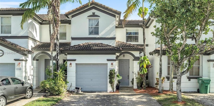 Touwnhouse à Doral, Floride 3 chambres, 157 m2 № 2004139