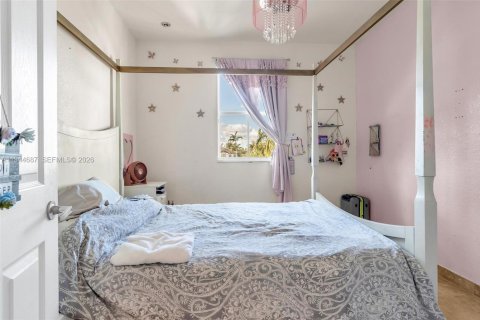 Touwnhouse à vendre à Doral, Floride: 3 chambres, 157 m2 № 2004139 - photo 29