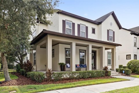 Casa en venta en Orlando, Florida, 5 dormitorios, 335.38 m2 № 2383520 - foto 2