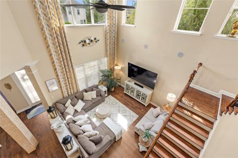 Casa en venta en Orlando, Florida, 5 dormitorios, 335.38 m2 № 2383520 - foto 4