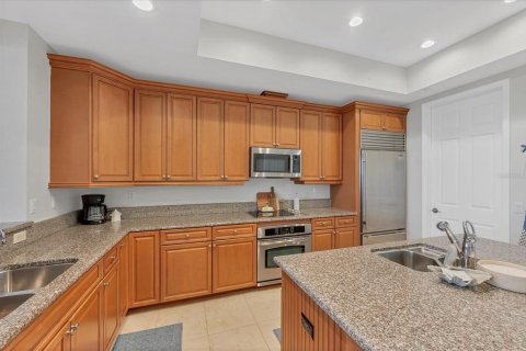 Townhouse in Placida, Florida 4 bedrooms, 213.3 sq.m. № 2403707 - photo 14