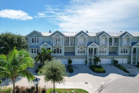 Townhouse in Placida, Florida 4 bedrooms, 213.3 sq.m. № 2403707 - photo 6