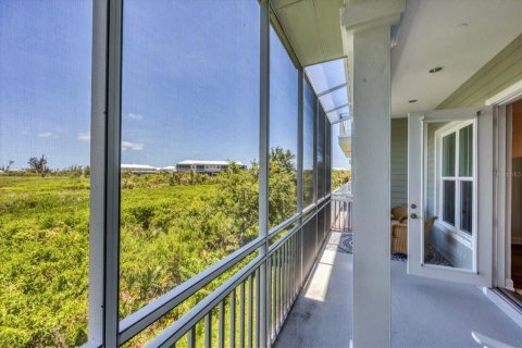 Townhouse in Placida, Florida 4 bedrooms, 213.3 sq.m. № 2403707 - photo 18