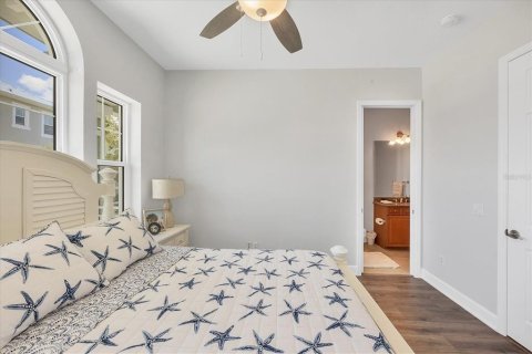 Townhouse in Placida, Florida 4 bedrooms, 213.3 sq.m. № 2403707 - photo 25