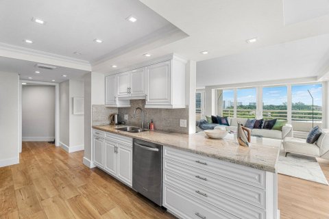 Copropriété à vendre à Boca Raton, Floride: 3 chambres, 215.44 m2 № 2192525 - photo 17