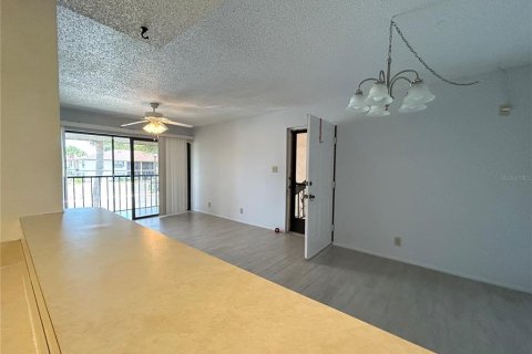 Copropriété à vendre à Port Charlotte, Floride: 2 chambres, 83.52 m2 № 2203025 - photo 9