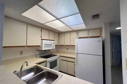 Copropriété à vendre à Port Charlotte, Floride: 2 chambres, 83.52 m2 № 2203025 - photo 14